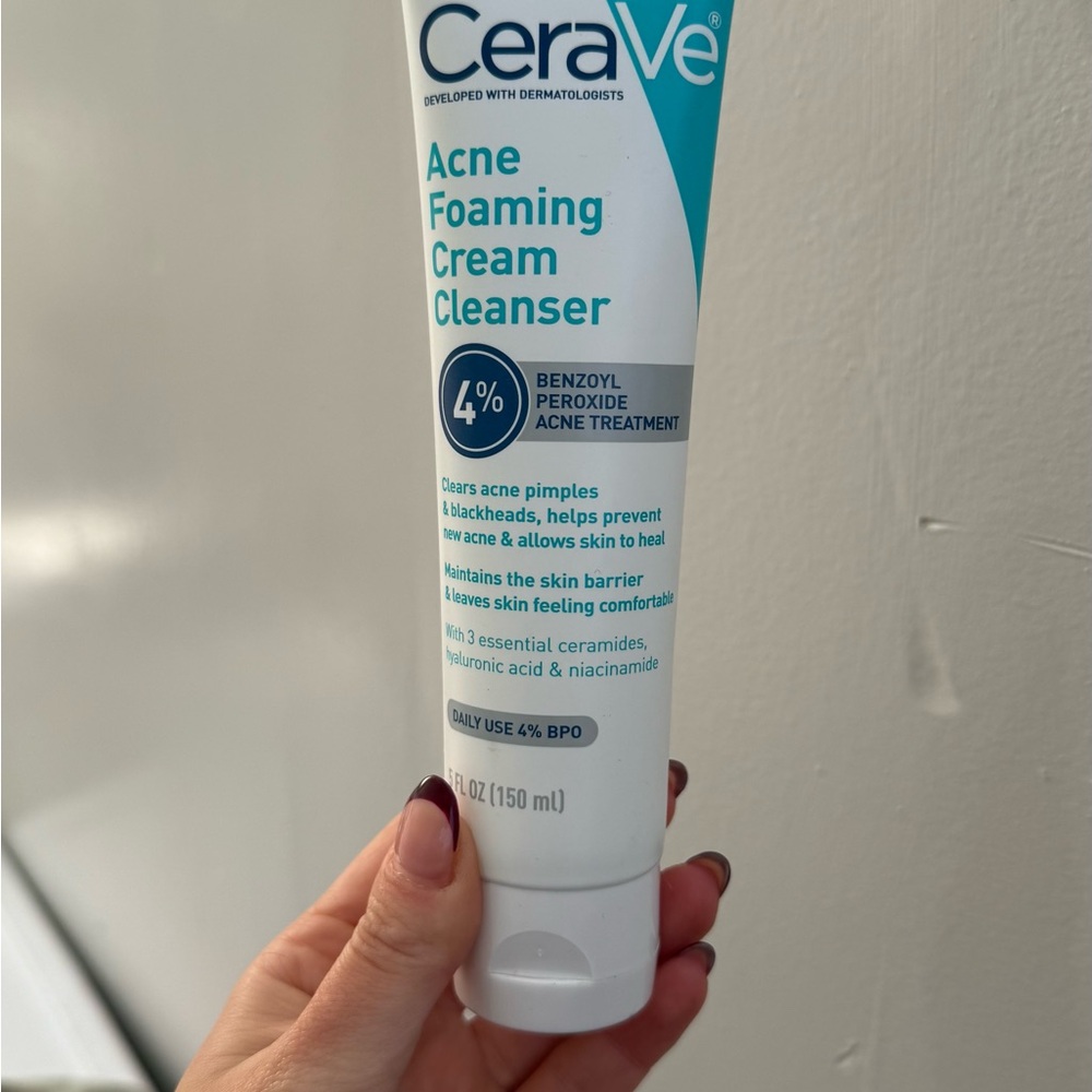 rave Acne Foaming Cream Cleanser - White